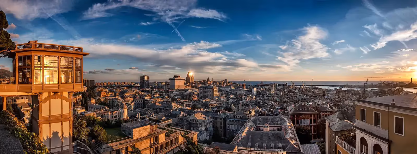 Porto Antico di Genova fotografato di sera, esercitazione del corso base di fotografia