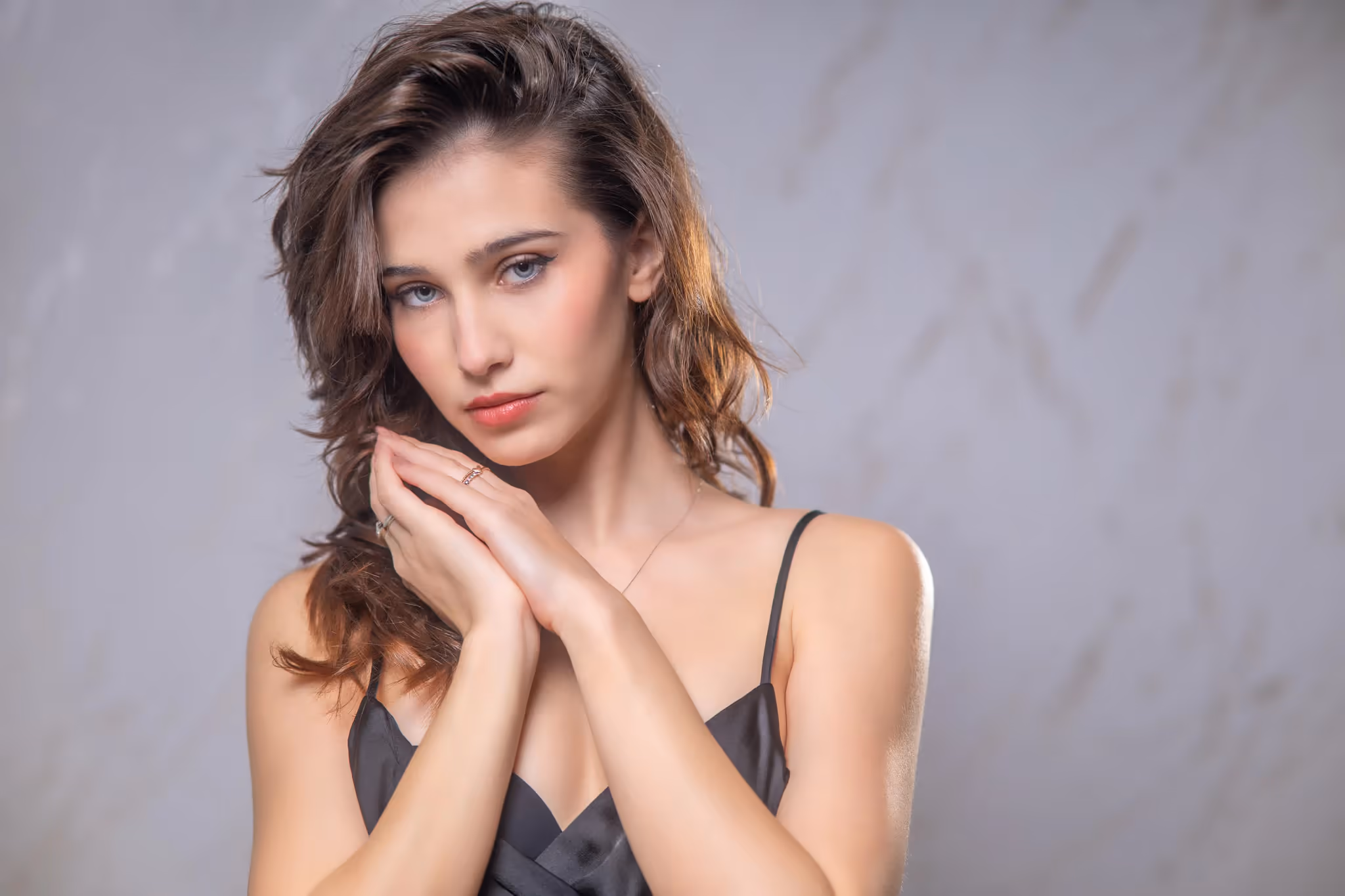 Ritratto fotografico professionale a Genova: 538d0351a2c7440fbd3902b6f96558e2.opt