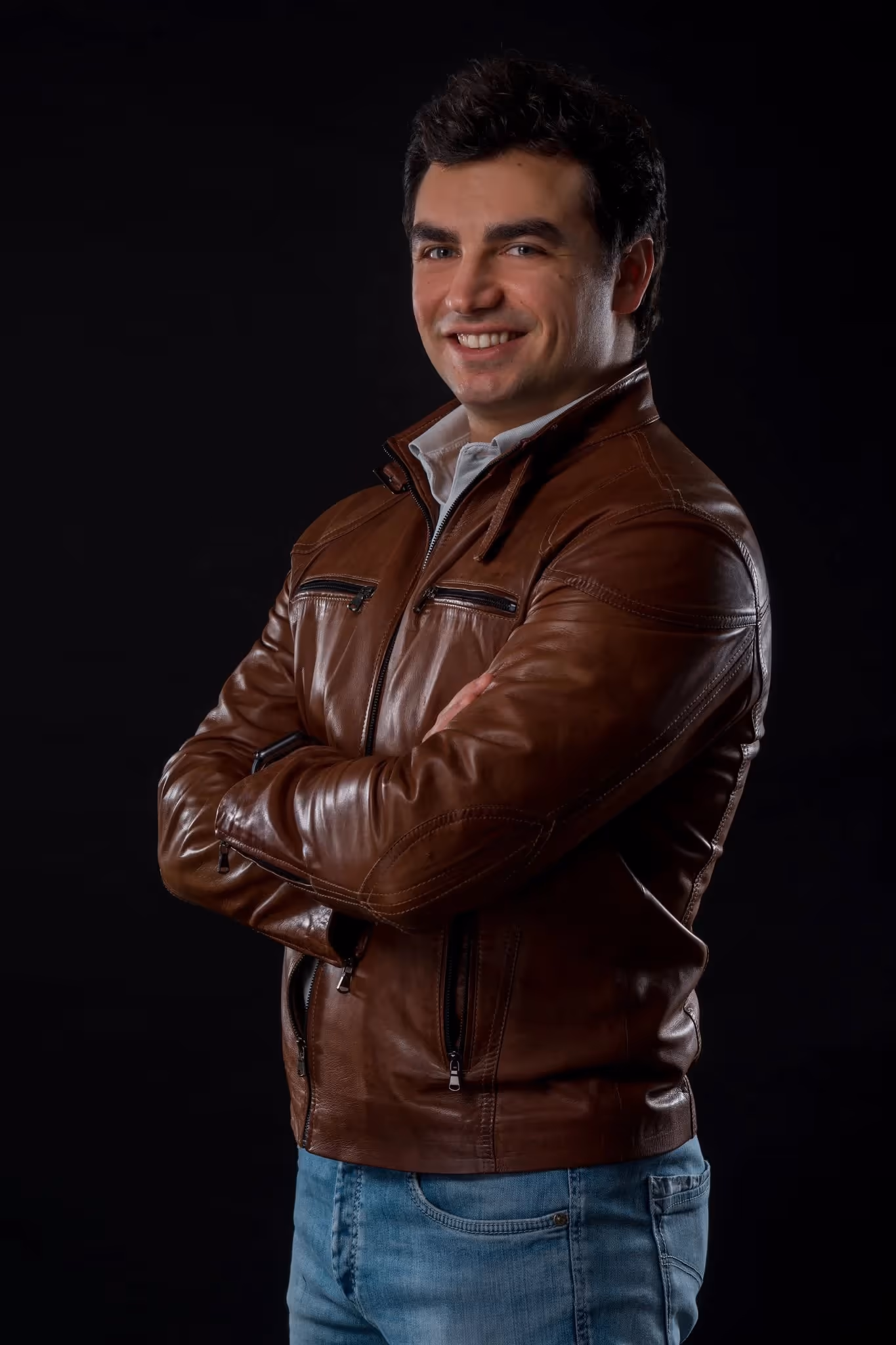 Ritratto fotografico professionale a Genova: d5a142891b99467d91f0130ac8e1c726.opt
